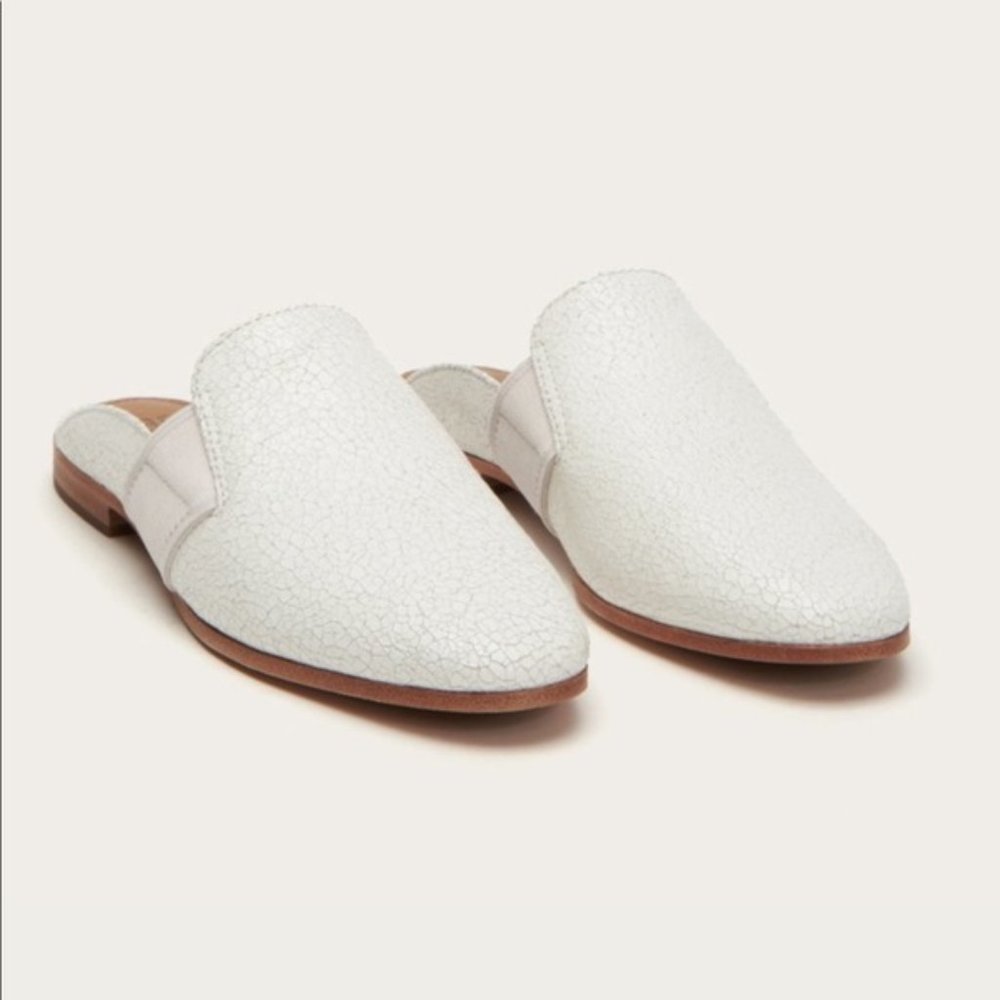 NWT Frye  White Terri Mule Size 6